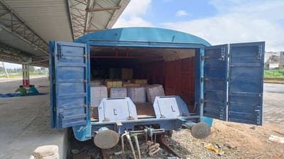 Surat : દુર્ગાપૂજા પર રેલવેનો મળ્યો કાપડ વેપારનો મોટો ઓર્ડર, 10 ટ્રેન બંગાળ તરફ રવાના કરાશે