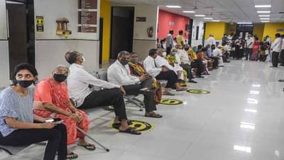 Surat : પીએમના જન્મદિવસે 2.05 લાખ લોકોને વેક્સિનનો રેકોર્ડ, પછીના 4 દિવસમાં ફક્ત 18,711 લોકોને જ વેક્સીન