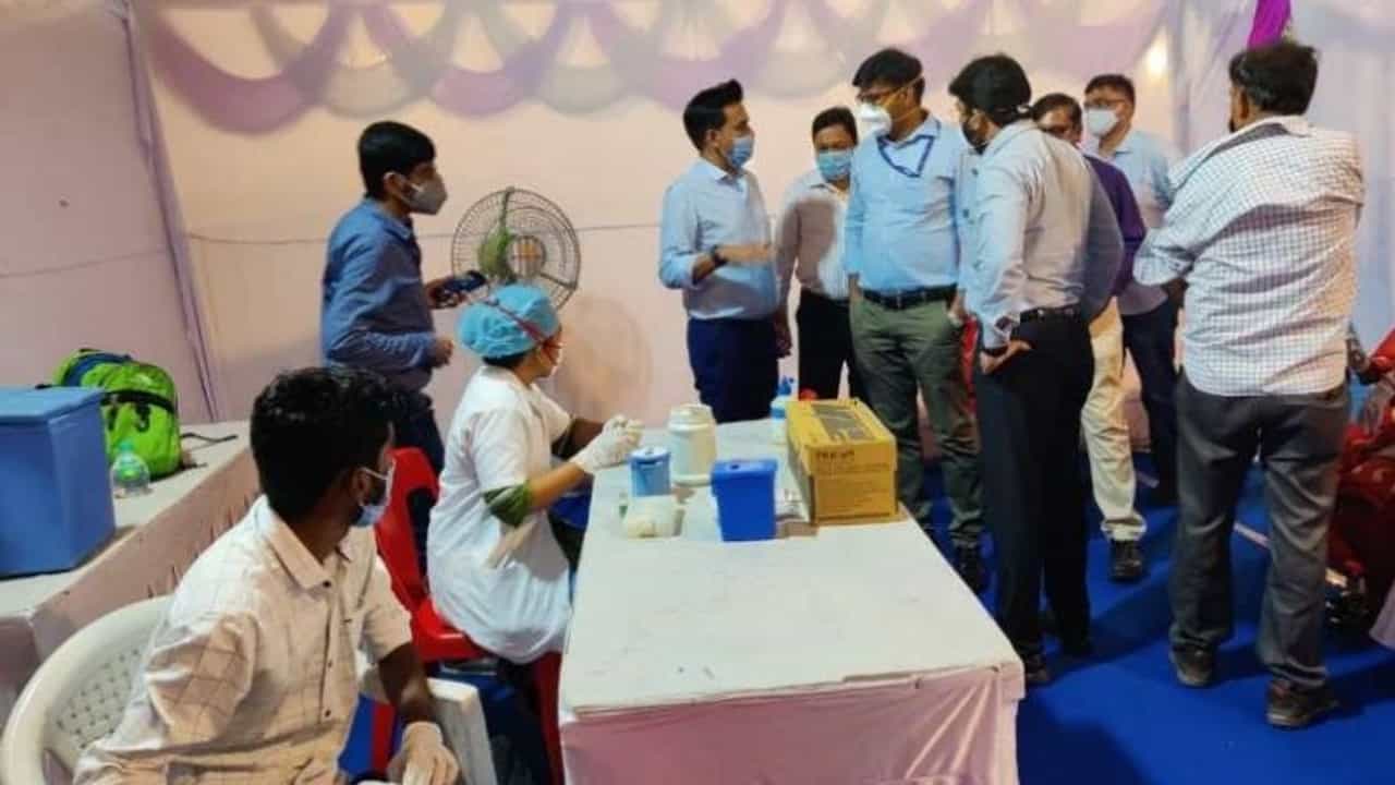 Surat : પાલિકાની Knock The Door ઝુંબેશ અંતર્ગત એક અઠવાડિયામાં 1.30 લાખ લોકોને બીજો ડોઝ અપાયો