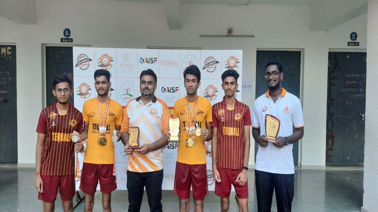 Ahmedabad : તાજેતરમાં જ નવી લોન્ચ થયેલી ટેકબોલ રમતમાં યુવાનોએ રચ્યો ઇતિહાસ, અન્ય રાજ્યોના પ્લેયર્સને હરાવીને જીત્યા ગોલ્ડ મેડલ