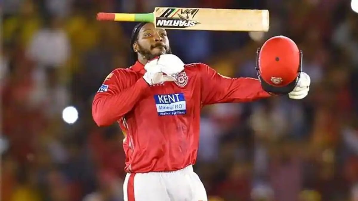 IPL 2021: પંજાબ કિંગ્સને લાગ્યો મોટો ઝટકો, ક્રિસ ગેઇલે અધવચ્ચે જ છોડ્યો પંજાબનો સાથ, આ કારણ થી 'યુનિવર્સ બોસે' લીધો નિર્ણય