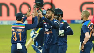 T20 વિશ્વકપ પહેલા જ ટીમ ઇન્ડીયા માટે માઠા સમાચાર, મીસ્ટ્રી સ્પિનરને ઘૂંટણની ગંભીર પીડા, હાલ ઇંજેક્શન લઇ રમી રહ્યો છે