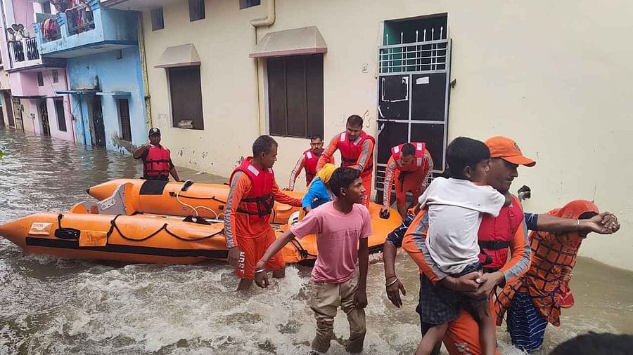 Uttarakhand Flood: ઉત્તરાખંડમાં અત્યાર સુધી 34 લોકોના મૃત્યુ, સૌથી વધુ નૈનીતાલમાં લોકોએ ગુમાવ્યો જીવ, જાણો તમામ વિગતો