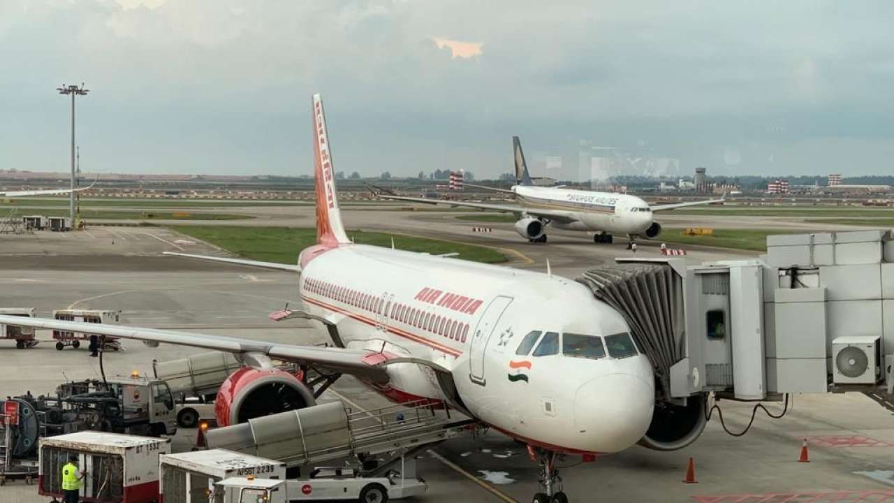 Airport Privatization : માર્ચ સુધીમાં દેશના 13 એરપોર્ટનું ખાનગીકરણ કરવાનું કેન્દ્રનું લક્ષ્ય, જાણો શું છે સરકારની યોજના