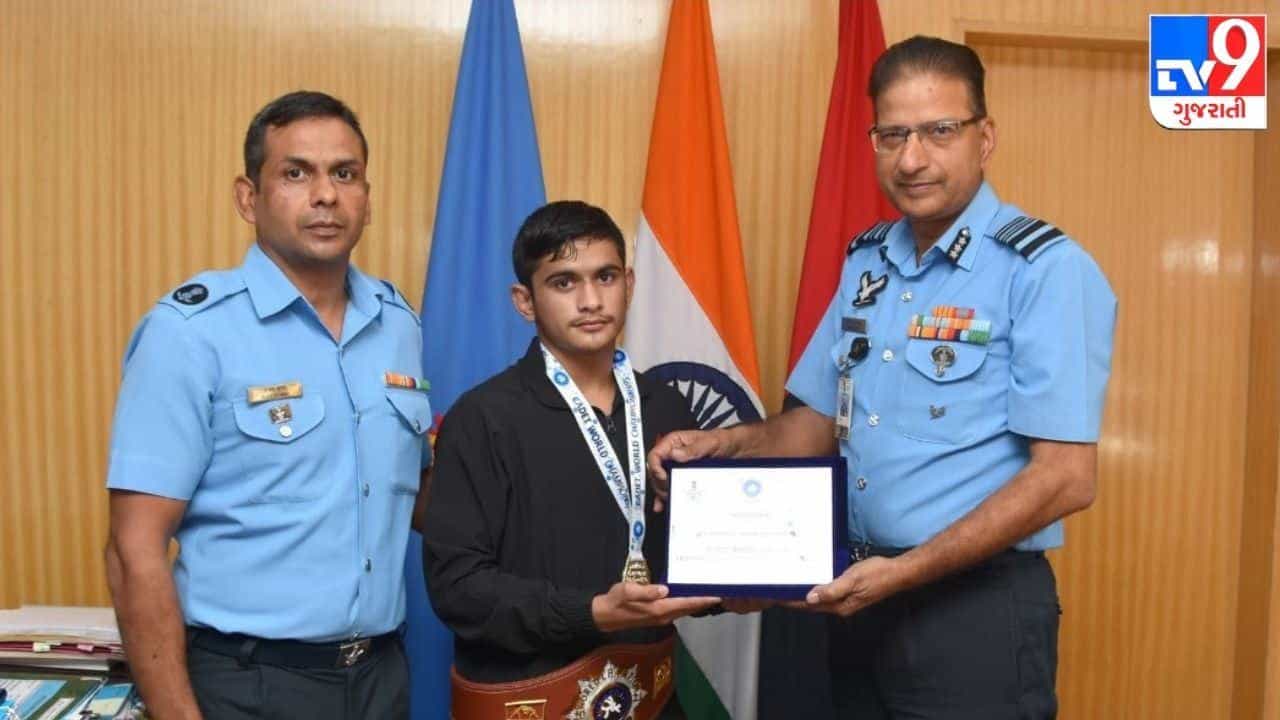 કેડેટ્સ વર્લ્ડ રેસલિંગ ચેમ્પિયનશીપ 2021 : એરફોર્સ બોયઝ સ્પોર્ટ્સ સ્ક્વૉડ્રન અમન ગુલિયાએ સુવર્ણ ચંદ્રક જીત્યો