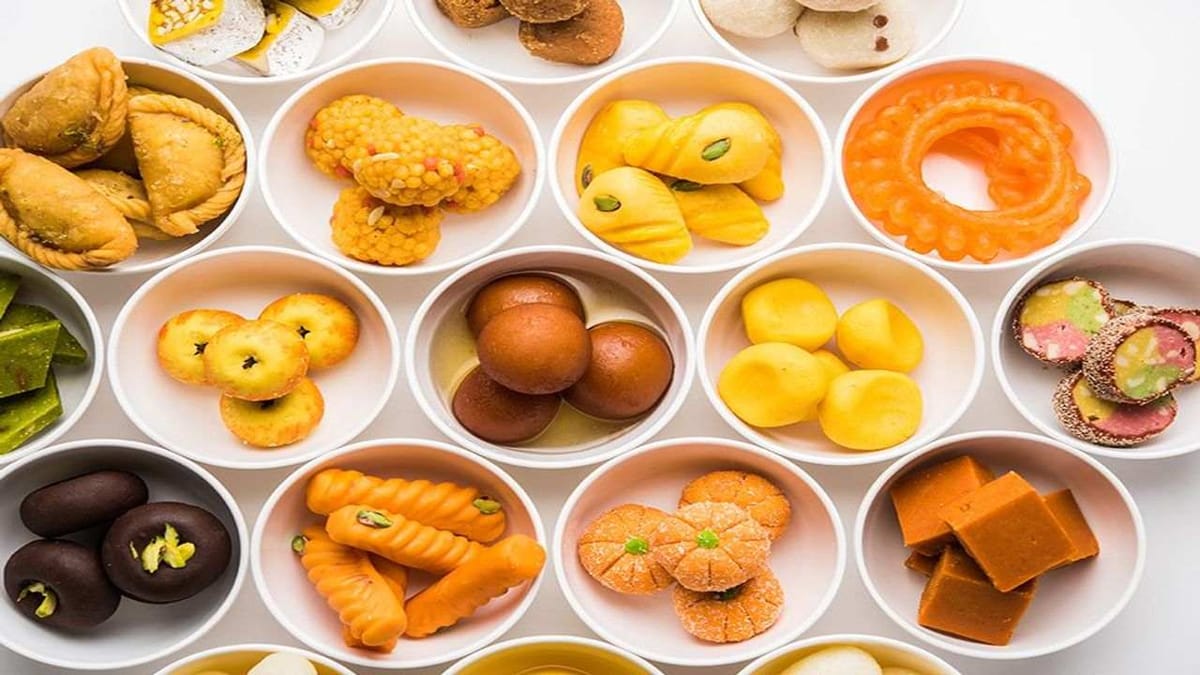 ઘરે બેઠા દૂધ, મિઠાઇ, ફરસાણ, ચાંદીના વરખમાં ભેળસેળ કેવી રીતે ચકાસવી, જાણો આ સરળ રીત