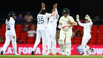 IND Women vs AUS Women: ભારતીય બોલરો સામે ઓસ્ટ્રેલિયન ટોપ ઓર્ડર ધ્વસ્ત, ટીમ ઇન્ડિયા ત્રીજા દિવસે મજબૂત સ્થિતિમાં