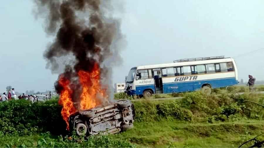 Lakhimpur Violence : મૃતક ત્રણ ખેડૂતોના અગ્નિસંસ્કાર કરવામાં આવ્યા, એકના પરિવારે ફરી પોસ્ટમોર્ટમની માંગણી કરી