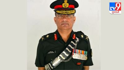મેજર જનરલ મોહિત વાધવાએ ગોલ્ડન કટાર ડિવિઝનના કમાન્ડ તરીકે કાર્યભાર સંભાળ્યો
