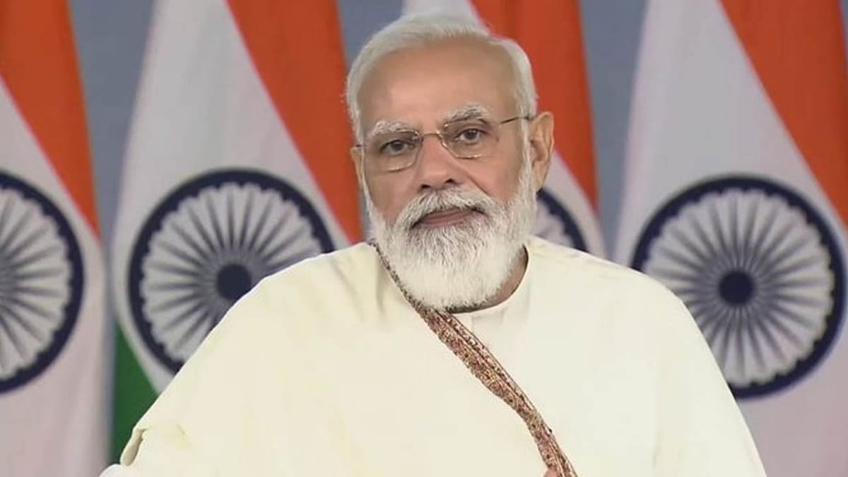 PM Jan Dhan Yojana : સાત વર્ષમાં અત્યાર સુધીમાં ખોલાયા 44 કરોડ ખાતા, વિનામુલ્યે મળે છે 2 લાખનો વીમો, જાણો સંપૂર્ણ માહિતી