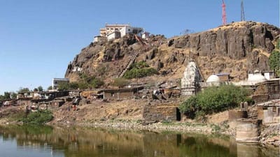 માતાજીના ભક્તો માટે સારા સમાચાર: નોરતા નિમિત્તે પાવગઢ મંદિરમાં દર્શનના સમયમાં કરાયો ફેરફાર માતાજીના ભક્તો માટે સારા સમાચાર: નોરતા નિમિત્તે પાવગઢ મંદિરમાં દર્શનના સમયમાં કરાયો ફેરફાર