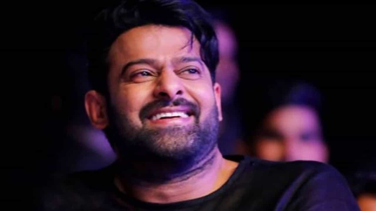 Prabhas Birthday: પ્રભાસે બાહુબલી નહીં પરંતુ આ હિન્દી ફિલ્મથી કર્યુ હતુ ડેબ્યૂ, જાણો તેને લઇને કેટલીક રોચક વાતો
