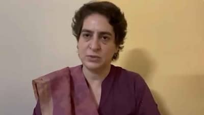 પ્રિયંકા ગાંધીએ લખીમપુર હિંસાને લઈ પર પીએમ મોદીને કર્યા સવાલ, ખેડૂતોને કચડી નાખતા વીડિયો બતાવ્યો