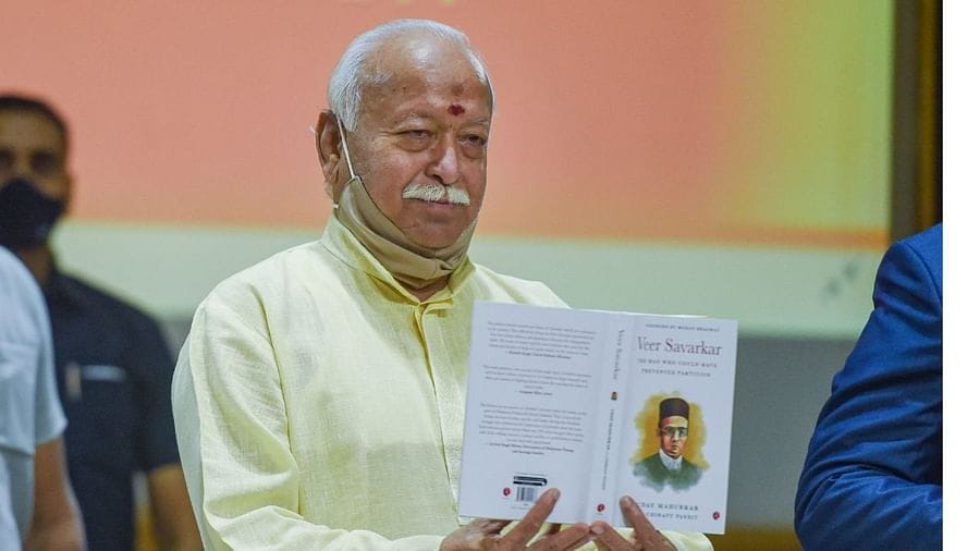 મોહન ભાગવતે કહ્યું, દેશમાં સાવરકરને બદનામ કરવા અભિયાન ચલાવાયું,  સાવરકરના ગાંધીજી અને આંબેડકર સાથે સારા સંબંધો હતા