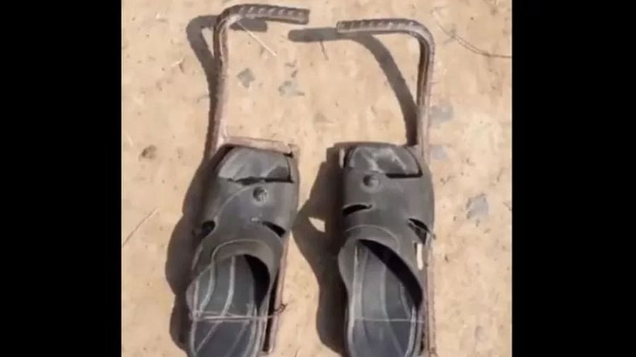 દેશી જુગાડ ! થાંભલા પર ચઢવા વ્યક્તિએ બનાવી એવી ચપ્પલ, લોકો જોઇને બોલ્યા 'આ ટેક્નોલોજી દેશની બહાર ન જવી જોઇએ'