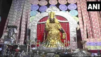 Viral : નવરાત્રિમાં દેવીને અનોખો શણગાર, 4 કરોડથી વધુ રૂપિયાની નોટથી શણગારવામાં આવ્યુ આ મંદિર