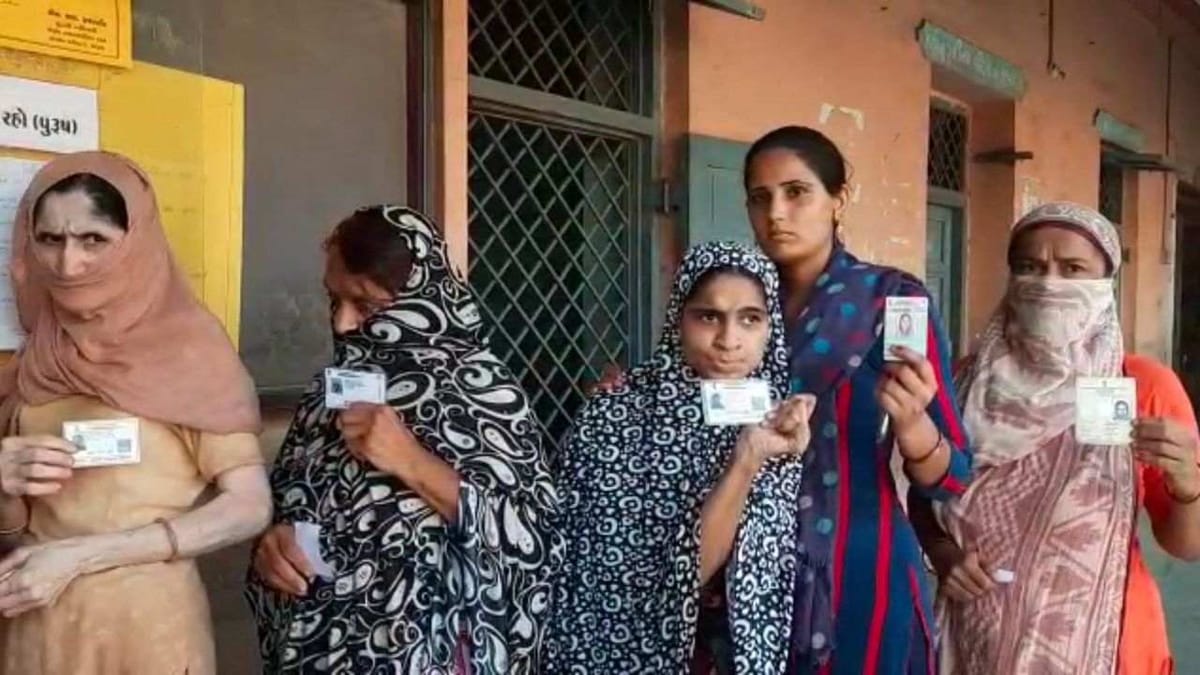 BHARUCH : પેટા ચૂંટણીમાં નગરપાલિકામાં નીરસ જયારે તાલુકા પંચાયતમાં 63% મતદાન થયું, બે મહિલા બેઠકો માટે ચૂંટણી યોજાઈ હતી