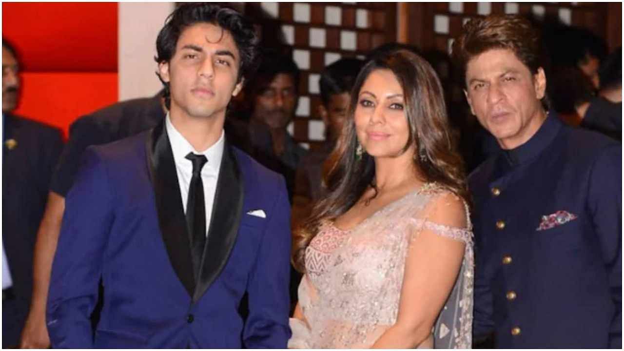 Agreed, Shah Rukh Khan And Gauri Are Looking Bomb. See Pics And  Sussanne's Comment