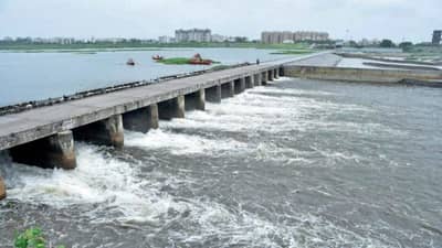 Surat : 31 કરોડમાં બનેલા કોઝવેને 14 કરોડના ખર્ચે રીપેર કરવાનું કામ સ્થાયી સમિતિમાં મંજુર