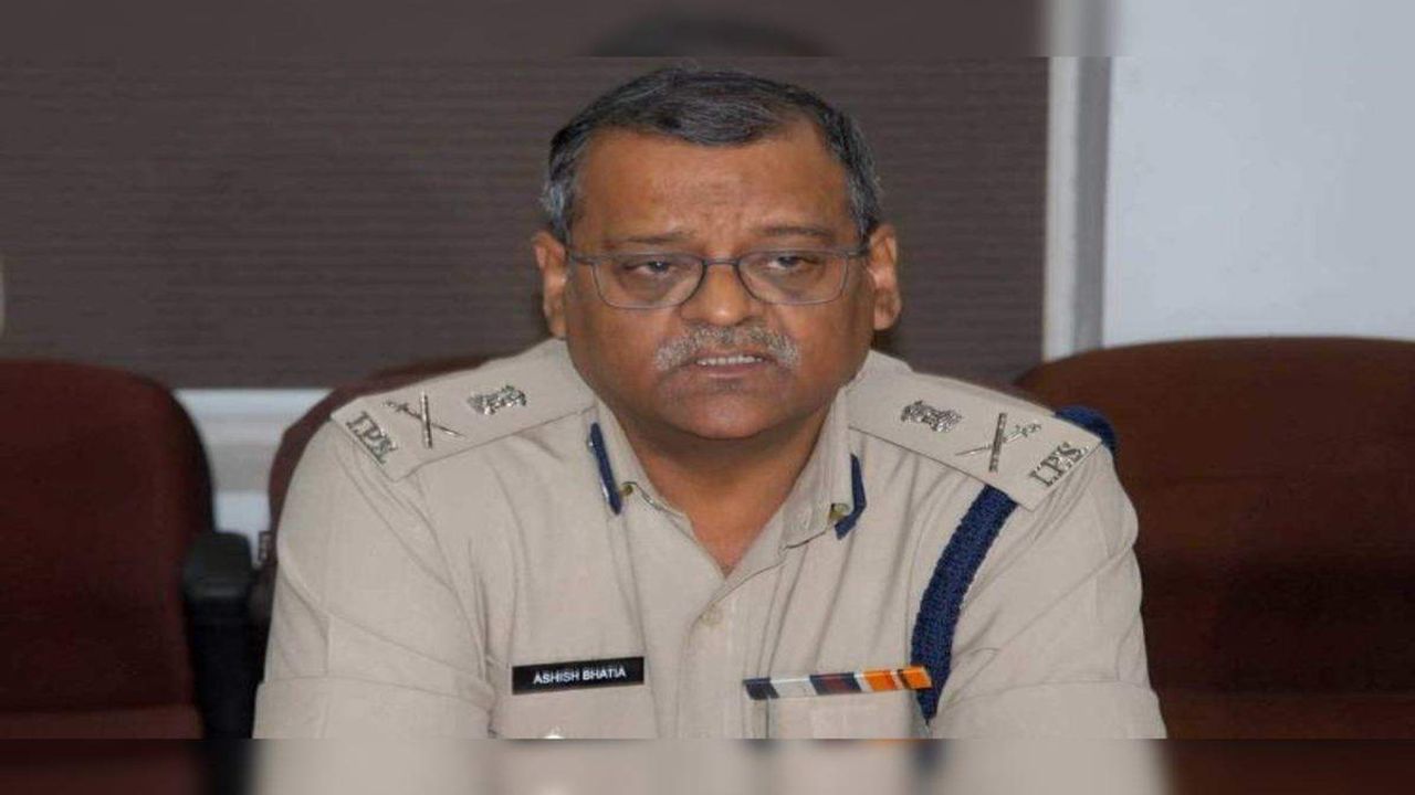 ગુજરાતમાં પોલીસ ગ્રેડ પે મુદ્દે પાંચ સભ્યોની કમિટી બનાવવામાં આવી