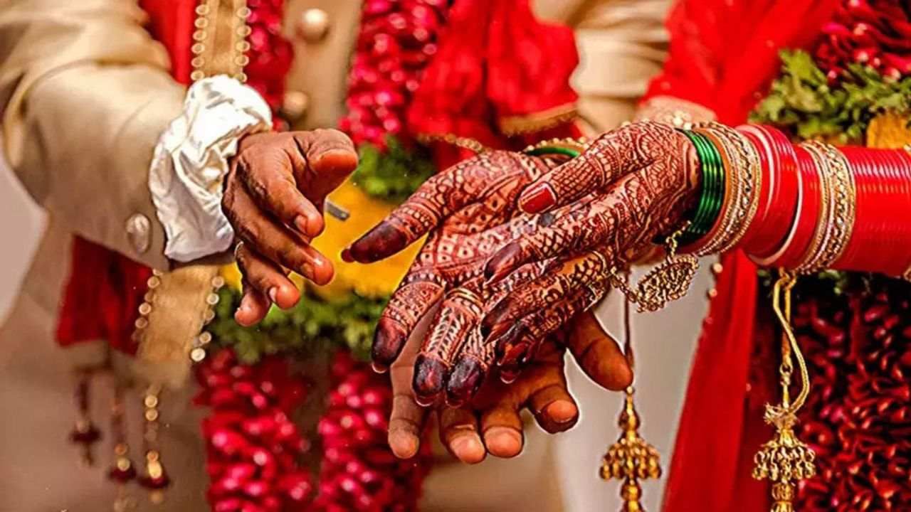 Shubh Lagna Muhurt 2021: દેવ ઉઠી એકાદશી બાદ માત્ર 15 દિવસ જ લગ્નની સિઝન, જાણો કઈ તારીખે છે શુભ લગ્ન મુહૂર્ત