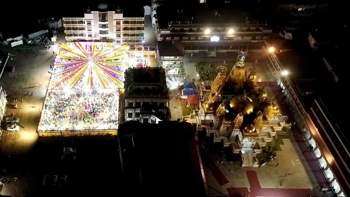 વડતાલ સ્વામિનારાયણ મંદિરમાં શરદોત્સવ ઉજવાયો, સંતો અને હરિભક્તોએ રાસની રમઝટ બોલાવી