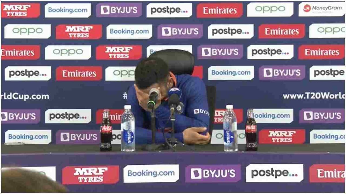 T20 World Cup 2021:પાકિસ્તાન સામેની હાર બાદ ગુસ્સે ભરાયો વિરાટ કોહલી, માથું પકડીને પત્રકારને કહ્યું અવિશ્વસનીય