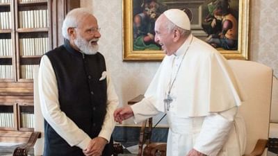 PM મોદીએ પોપ ફ્રાન્સિસને ભારત આવવાનું આપ્યું આમંત્રણ, આબોહવા પરિવર્તન અને ગરીબી નાબૂદી સહિત આ મુદ્દાઓ પર થઈ ચર્ચા