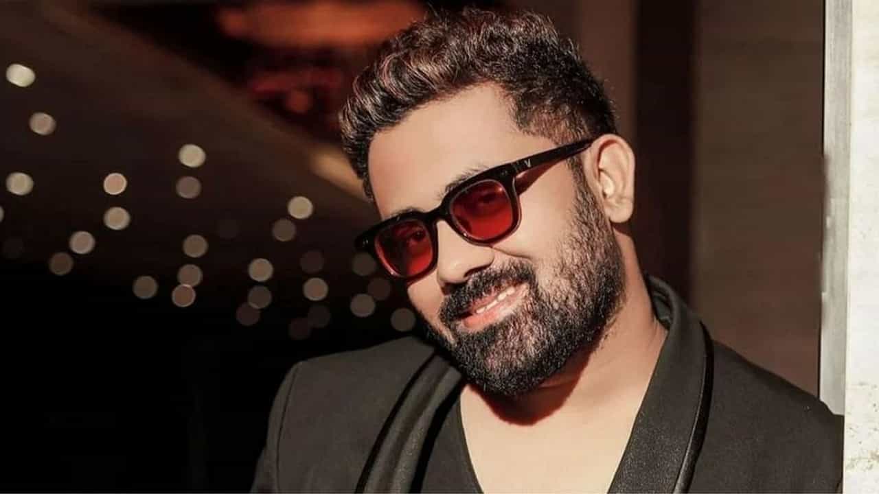 Shocking: ગાયક રાહુલ જૈન વિરુધ્ધ કરી મહિલાએ FIR, બે વાર કરાવ્યો ગર્ભપાત, જાણો શું છે સમગ્ર મામલો