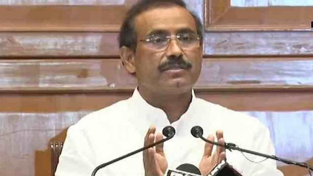 મહારાષ્ટ્રના લોકોને મળશે દિવાળીની ભેટ, વેક્સીનનો એક ડોઝ લેનારાઓને દરેક જગ્યાએ આવવા-જવા પર છૂટ, આરોગ્ય મંત્રી રાજેશ ટોપેએ આપી મહત્વની માહિતી