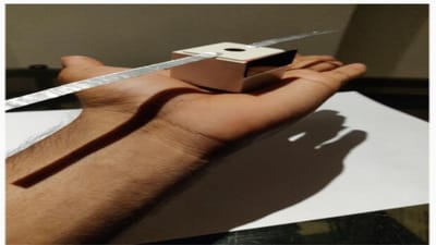 Surat : સુરતની સિદ્ધિ હવે અંતરિક્ષ સુધી, પ્રદુષણ પર ડેટા એકત્ર કરવા શહેરમાં બન્યો વિશ્વનો સૌથી નાનો અને હલકો ઉપગ્રહ