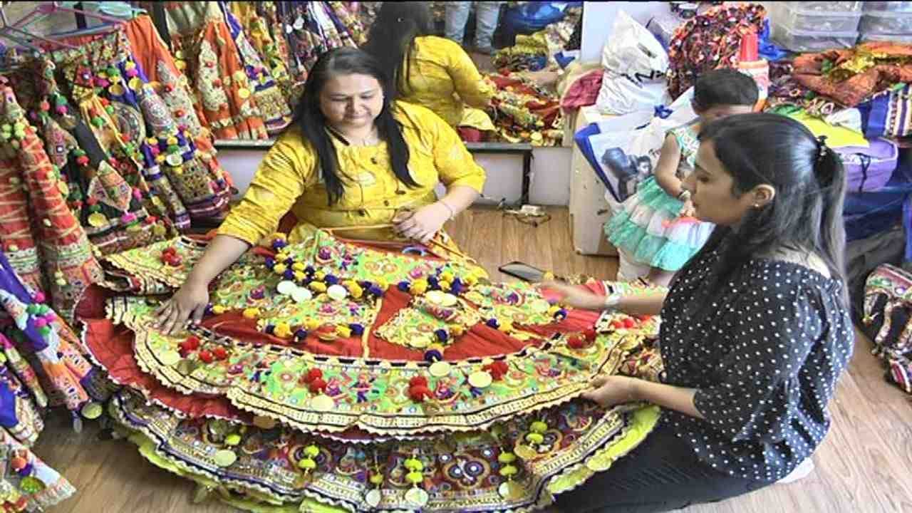 JAMNAGAR : કોરોના નિયમોની આટીઘૂંટી વચ્ચે નવરાત્રિની રંગત ફિક્કી પડશે