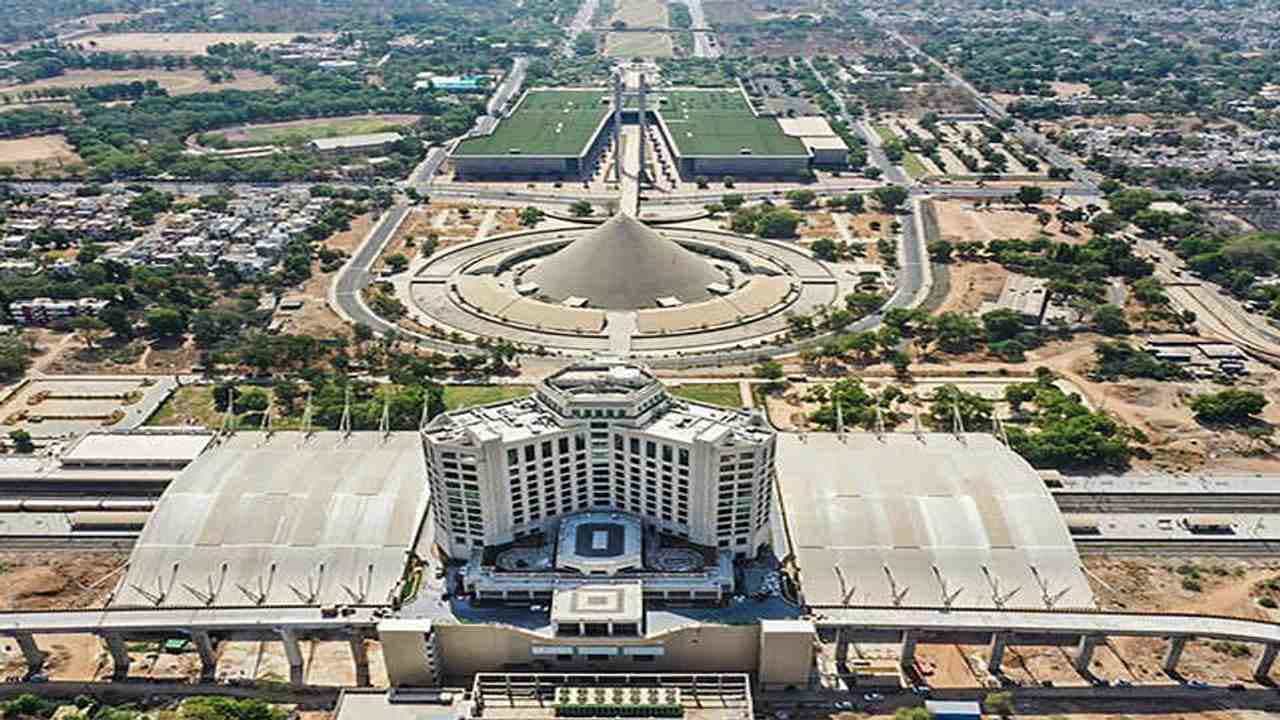 મુખ્યમંત્રીનો 3 મહાનગરોના વિકાસ કામો માટે મહત્વપૂર્ણ નિર્ણય, રાજકોટ-સુરત-ગાંધીનગર માટે કરોડો રૂપિયાની ફાળવણી