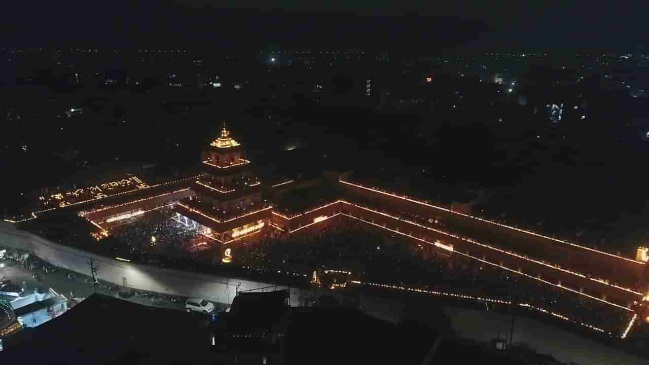 નડિયાદ : સંતરામ મંદિરમાં દેવદિવાળીની તૈયારીઓ, મંદિર હજારો દીવડાઓથી ઝગમગી ઉઠશે