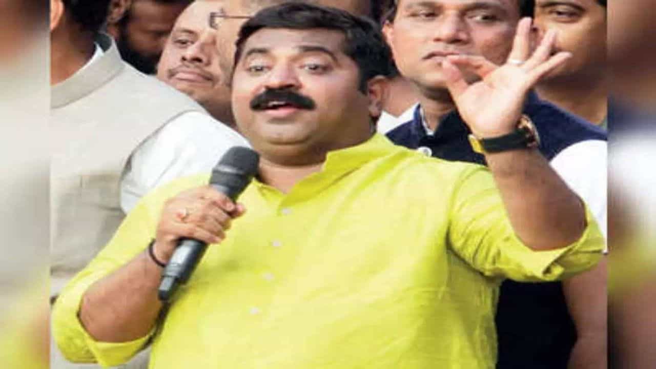 મહારાષ્ટ્ર : ભૂતપૂર્વ કેન્દ્રીય પ્રધાન સલમાન ખુર્શીદનું પુસ્તક વિવાદમાં, ભાજપના આ નેતાએ નોંધાવી ફરિયાદ