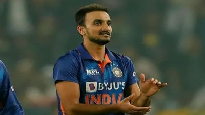 IND vs NZ: હર્ષલ પટેલ થી પ્રભાવિત થયો આ ન્યુઝીલેન્ડનો દિગ્ગજ, કહ્યુ બુમરાહ સાથે મળીને ડેથ ઓવરમાં ખતરનાક જોડી બની શકે છે