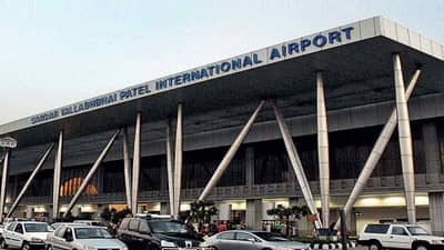 અમદાવાદ ઈન્ટરનેશનલ એરપોર્ટ પરથી અદાણીનું નામ દૂર કરાયું, આ છે કારણ