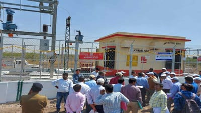 ગુજરાતમાં રાજકોટ-અમદાવાદ ડિવિઝન વચ્ચે રેલ્વે લાઇનની વિદ્યુતીકરણની કામગીરી પૂરજોશમાં