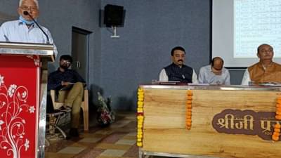 ગુજરાતની તમામ નગરપાલિકામાં વિકાસના કામો પૂરજોશમાં ચાલી રહ્યા છે: ધનસુખ ભંડેરી