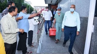 સુરતમાં સૌથી નાની વયના બ્રેઈનડેડ બાળકના હૃદય સહીતના અંગોનું દાન, મુંબઈ અને ચેન્નઈ સુધી ગ્રીન કોરીડોર બનાવાયો