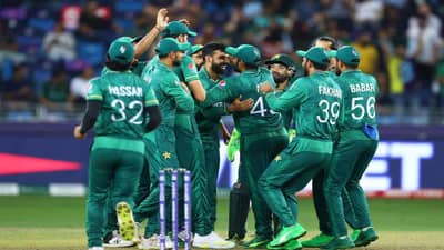 PAK vs BAN: પાકિસ્તાને બાંગ્લાદેશ સામેની સિરીઝ માટે હારિસ રઉફ સહિત 4 ખેલાડીઓને ટીમમાંથી બહાર ફેંકી દીધા
