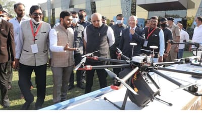 AHMEDABAD : નાગરિક ઉડ્ડયન વિભાગ દ્વારા  GMDC ગ્રાઉન્ડ ખાતે  ગુજરાત ડ્રોન મહોત્સવ યોજાયો