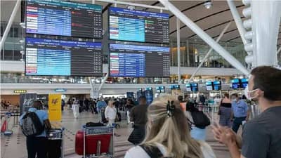 ઓમિક્રોન વેરિઅન્ટની ગભરાટ વચ્ચે જાપાનનો મોટો નિર્ણય! વિદેશી પ્રવાસીઓને પ્રવેશ નહીં મળે, દેશમાં પ્રવેશ પર પ્રતિબંધ