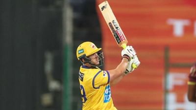 Abu Dhabi T10 લીગમાં અફઘાનિસ્તાનના બેટ્સમેનોએ પોતાની પાવર હિટિંગથી તબાહી મચાવી દીધી છે. દિલ્હી બુલ્સ તરફથી રમતા રહેમાનુલ્લા ગુરબાઝે નોર્ધન વોરિયર્સ સામે તોફાની બેટિંગ કરી હતી.