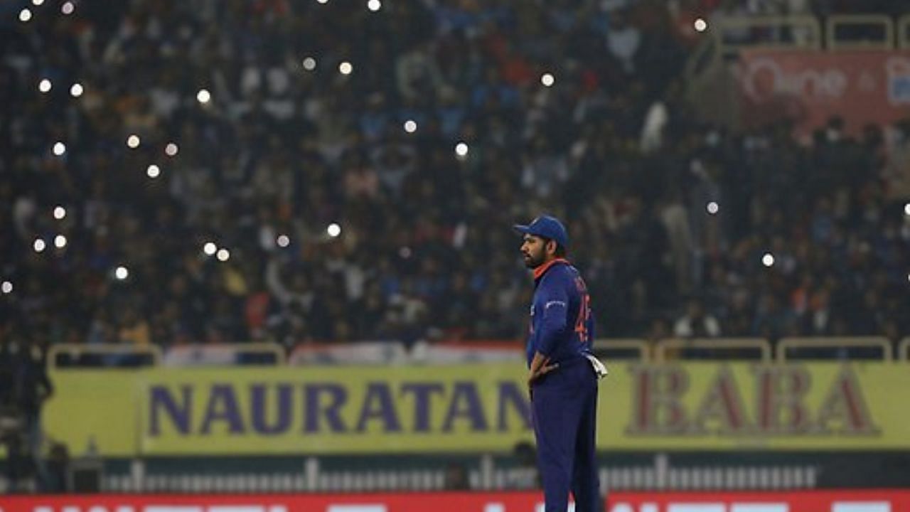 IND vs NZ:ભારતીય ટીમના સ્ટાર બેટ્સમેન વિરાટ કોહલીએ T20 વર્લ્ડ કપ બાદ ક્રિકેટના સૌથી ટૂંકા ફોર્મેટની કેપ્ટનશીપ છોડી દીધી છે. 