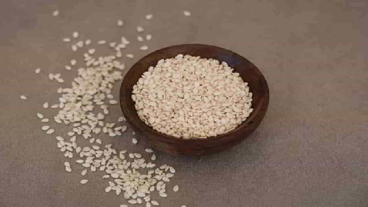 Winter Health: શિયાળામાં તલ છે અતિ ગુણકારી, પરંતુ શું તમે જાણો છો તેના આ અદ્ભુત ફાયદા?