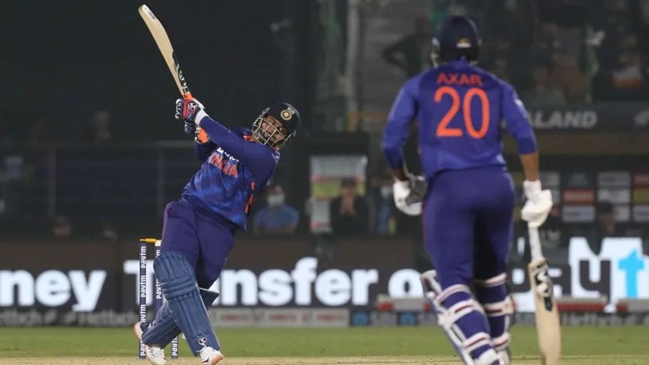 IND vs NZ: ઋષભ પંતે પણ કર્યો ધોનીની માફક કમાલ, હવે રેકોર્ડ બુકમાં માહિ બાદ નોંધાયુ પંતનુ નામ