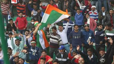 IND vs NZ: મુંબઇ ટેસ્ટ સાથે જ વાનખેડે સ્ટેડિયમમાં દર્શકોને ફરી એકવાર પ્રવેશ મળશે, જોકે સરકારે રાખી શરત