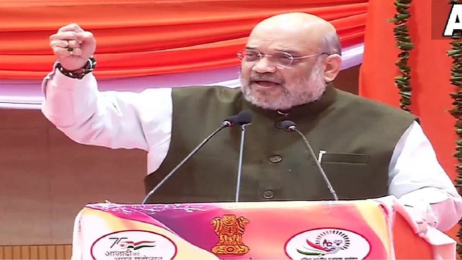 અમિત શાહે કહ્યું કેટલાક લોકો પવિત્ર ભૂમિને બદનામ કરે છે, આઝમગઢને આતંકનો અડ્ડો બનાવી દીધો, હવે અહીં બનશે કોલેજો