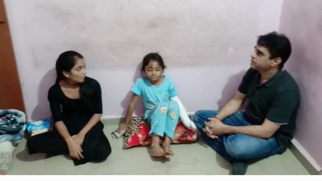 Surat : દાનનો પ્રવાહ, પરિવારનું અકસ્માતમાં મોત થતા નોધારી બનેલી દીકરીઓને 12 લાખ રૂપિયાની સહાય